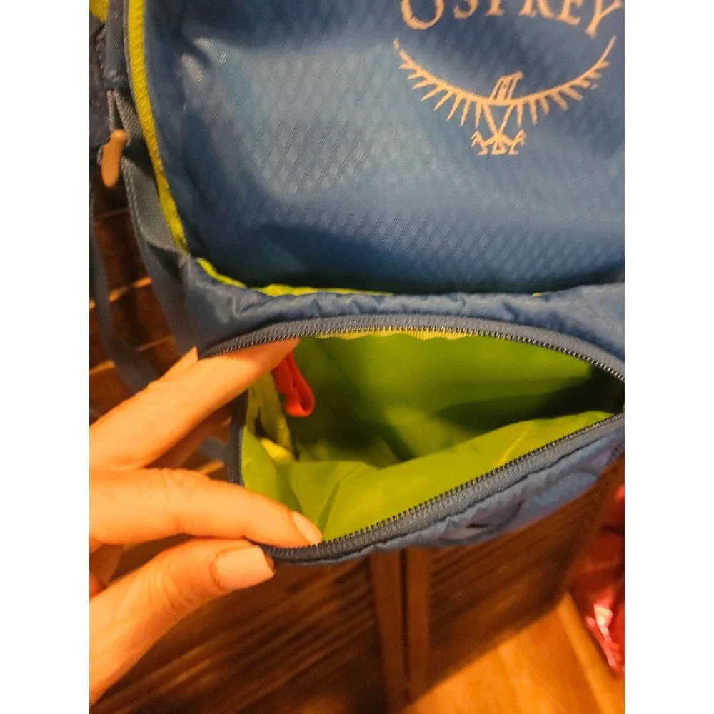 Osprey Hydration Pack Small Aqua Blue Moki Backpack Zippers Pockets #856